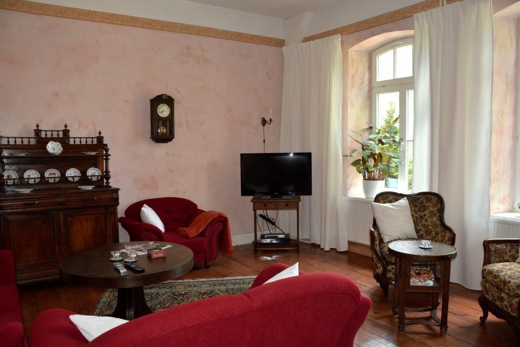 ホテル Gutshaus Zietlitz Dobbin-Linstow エクステリア 写真